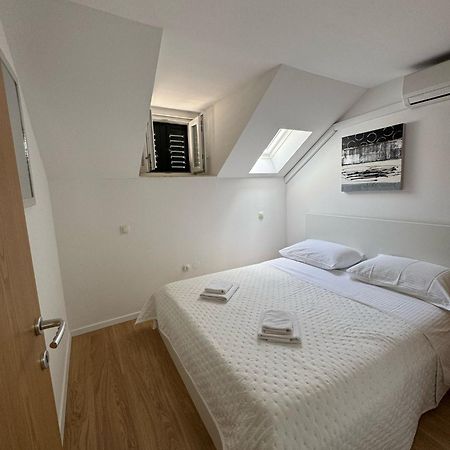 Apartments Bepina- 5 Mins From The Center สปลิท ภายนอก รูปภาพ